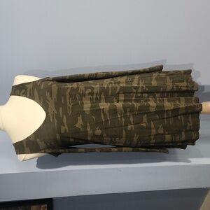 Sanctuary camo print cold shoulder dress size medium